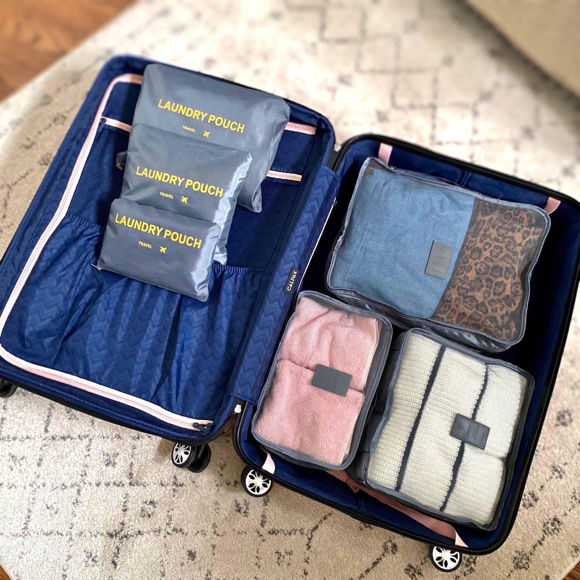 6 Piece Travel Organizer.